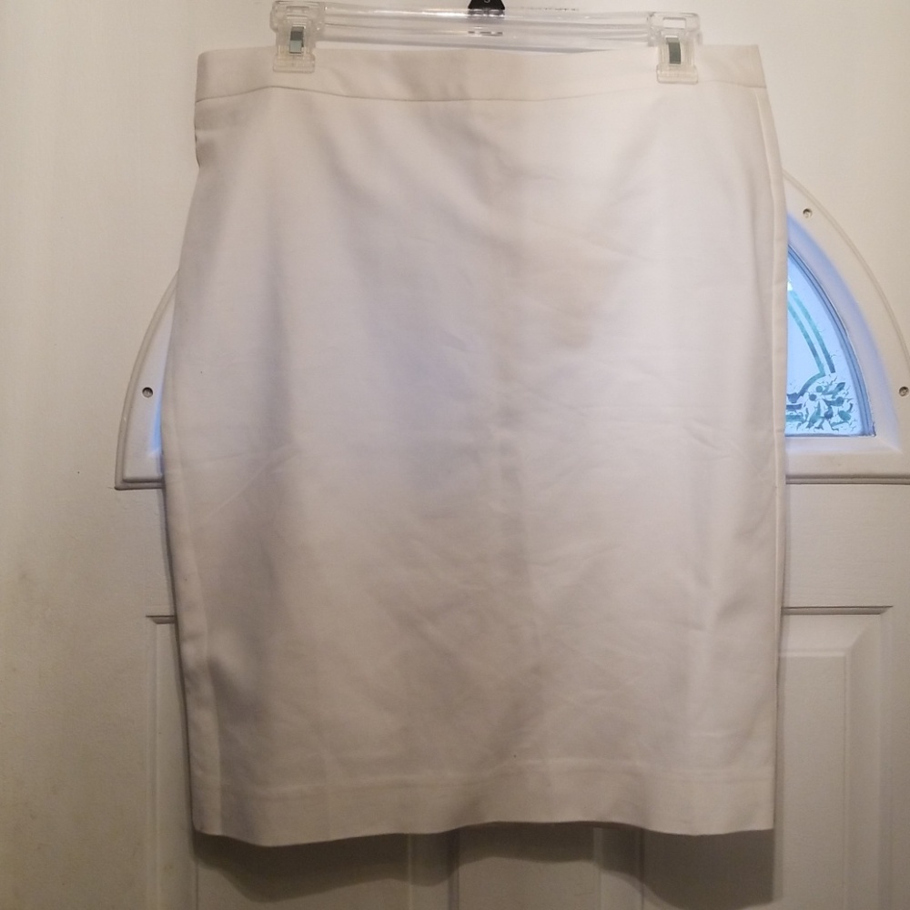 Beautiful White Cotton Skirt